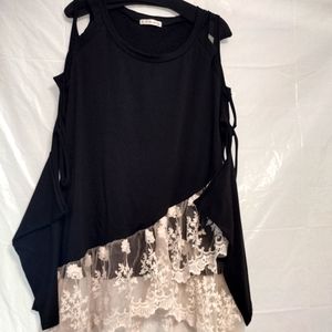 Plus Size asymmetrical lace top